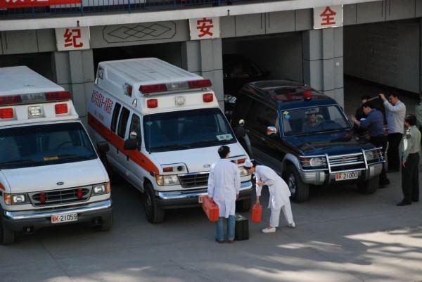 龙岗区救护车转院